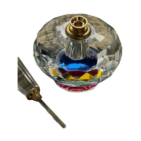 Art deco crystal perfume bottle vintage 6” tall - 4” wide - twist top gold - Picture 2 of 4